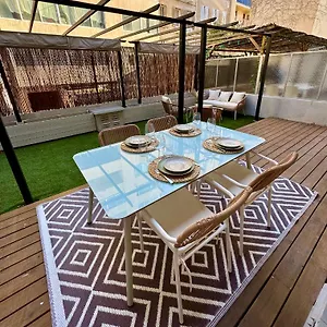  Appartement Cocon 2 Pieces Avec Grande Terrasse A Vauban